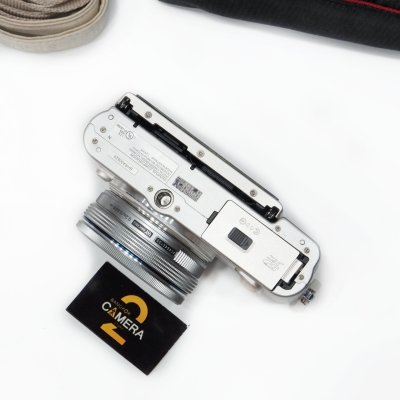 Olympus  E-PL8