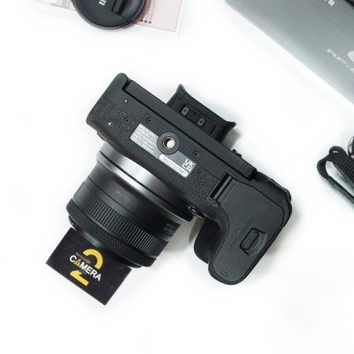 Canon EOS R10