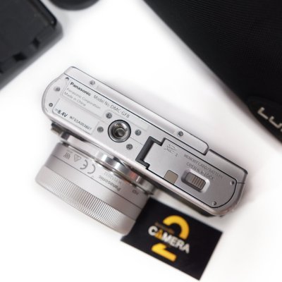 Lumix GF8