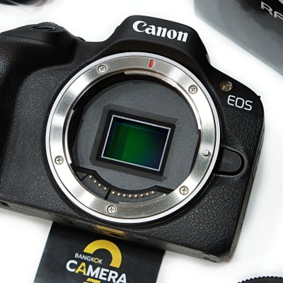 Canon EOS R50