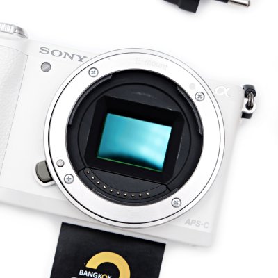 Sony A5100