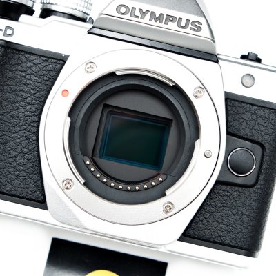 Olympus EM10 II