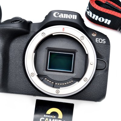 Canon EOS R50
