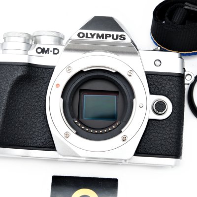 Olympus EM10 III