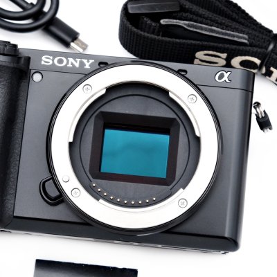 Sony A6100