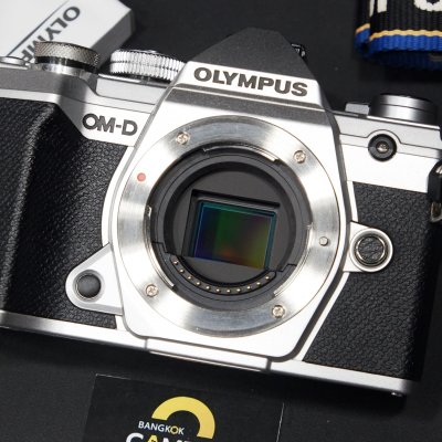 Olympus EM5III