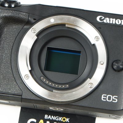 Canon EOS M3