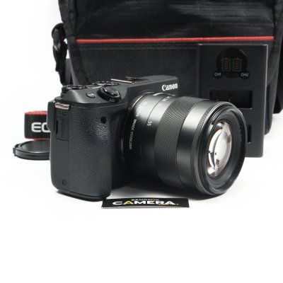 Canon EOS M3