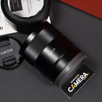 E24mm F1.8 ZA