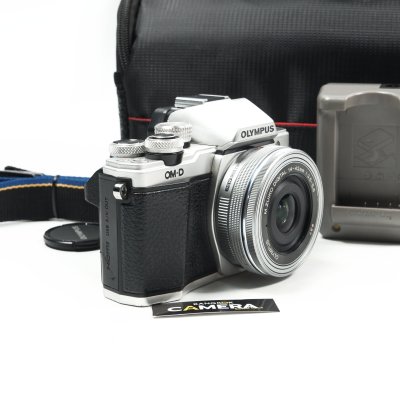 Olympus EM10II