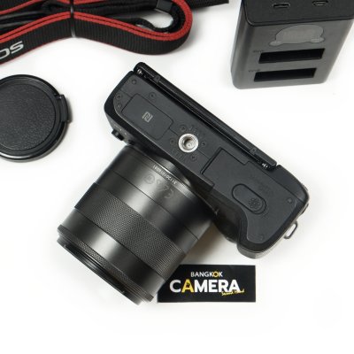 Canon EOS M3