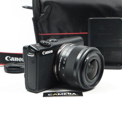 Canon EOS M100
