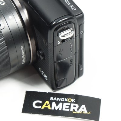 Canon EOS M100