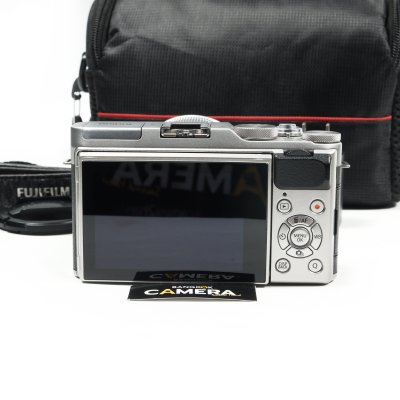 Fujifilm XA3