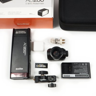 Godox AD200 PRO