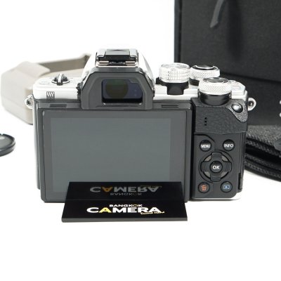 Olympus EM10 II