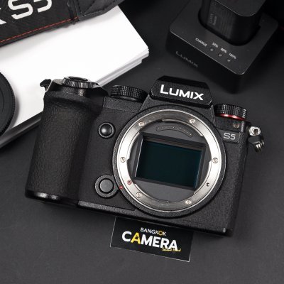 Lumix S5 Body