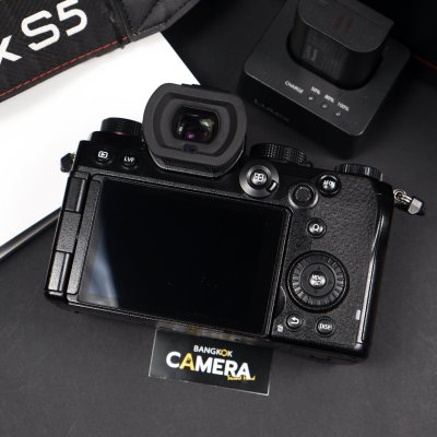 Lumix S5 Body