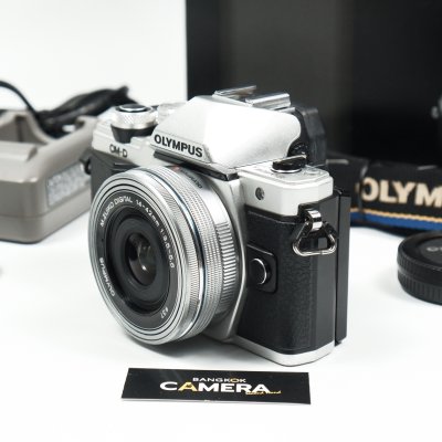 Olympus EM10II