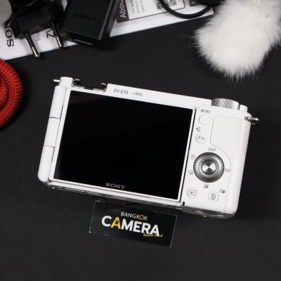 Sony ZVE10
