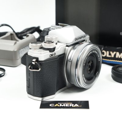 Olympus EM10II