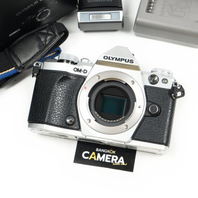 Olympus EM5II Body