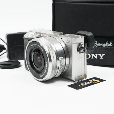 Sony A6000