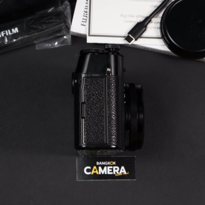 Fujifilm X100V