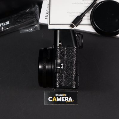 Fujifilm X100V