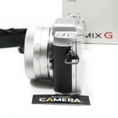 Lumix GF8
