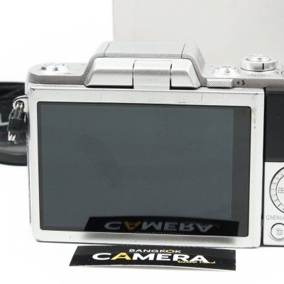 Lumix GF8