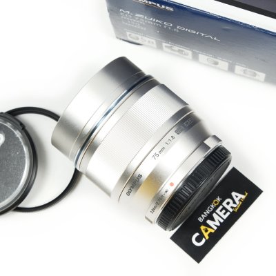 Zuiko 75mm F1.8
