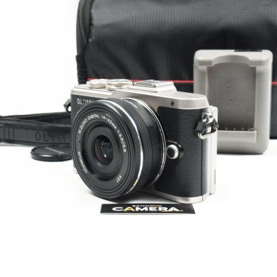 Olympus EPL8