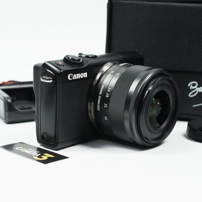 Canon EOS M100