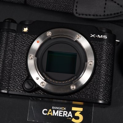 Fujifilm XM5
