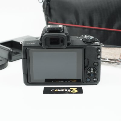 Canon EOS M50