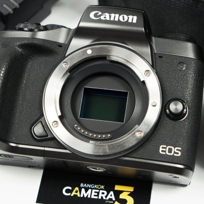 Canon EOS M5