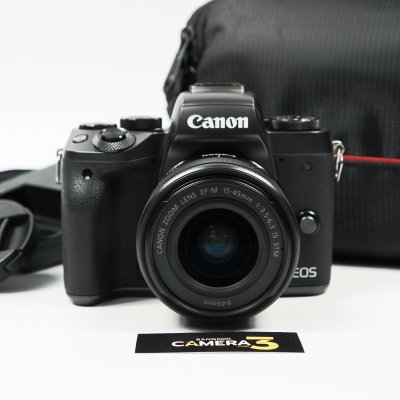 Canon EOS M5