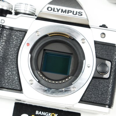 Olympus EM10II