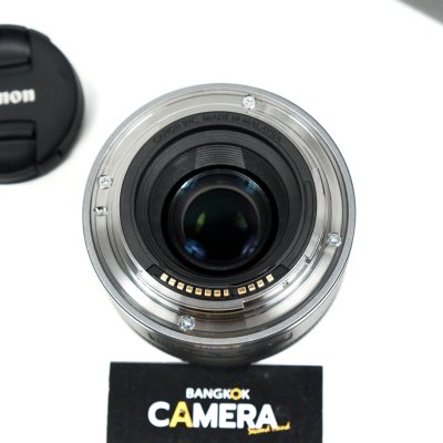 RF50mm F1.8 STM