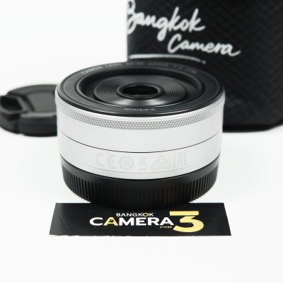 EFM22mm F2 STM