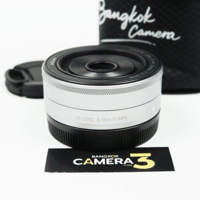 EFM22mm F2 STM