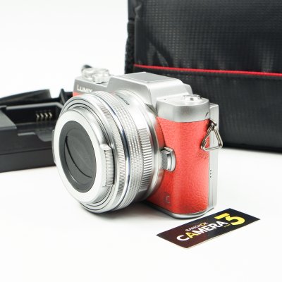 Lumix GF8