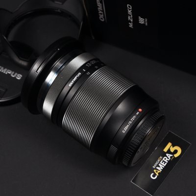 Zuiko 12-200mm F3.5-6.3