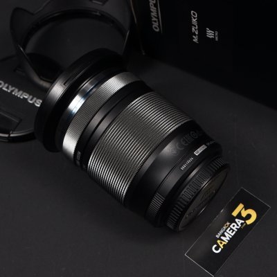 Zuiko 12-200mm F3.5-6.3