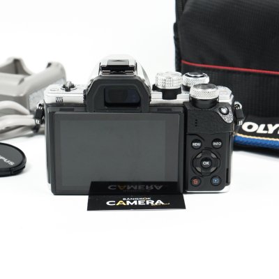 Olympus EM10 II