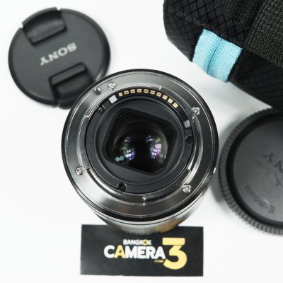 E50mm F1.8 OSS