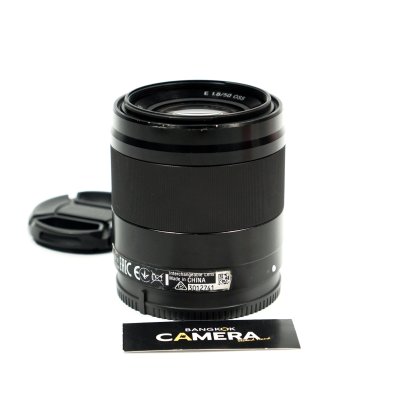 E50mm F1.8 OSS