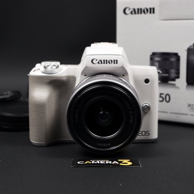 Canon EOS M50