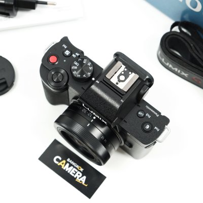 Lumix G100